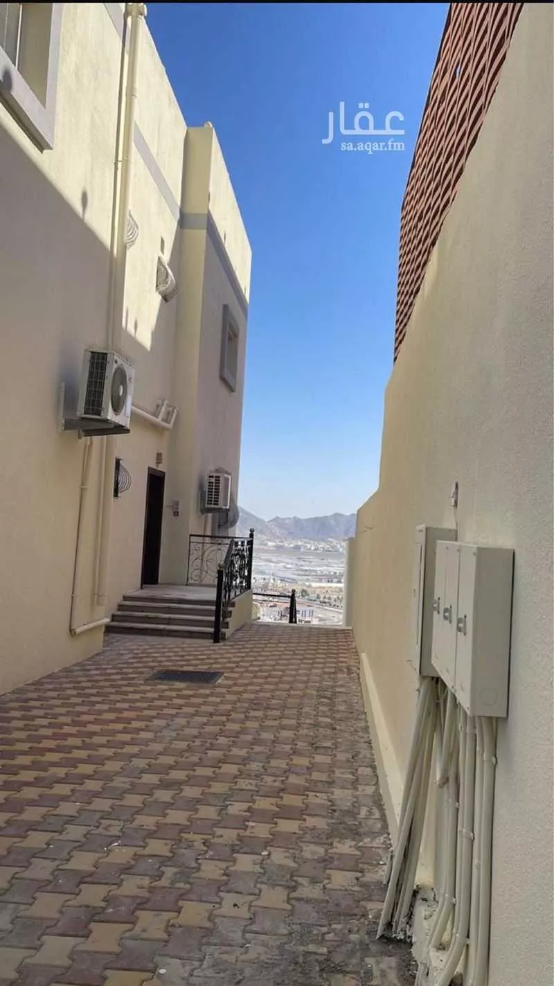 4 bedroom villa in Al Hamra wa Umm Al Joud, Makkah 3