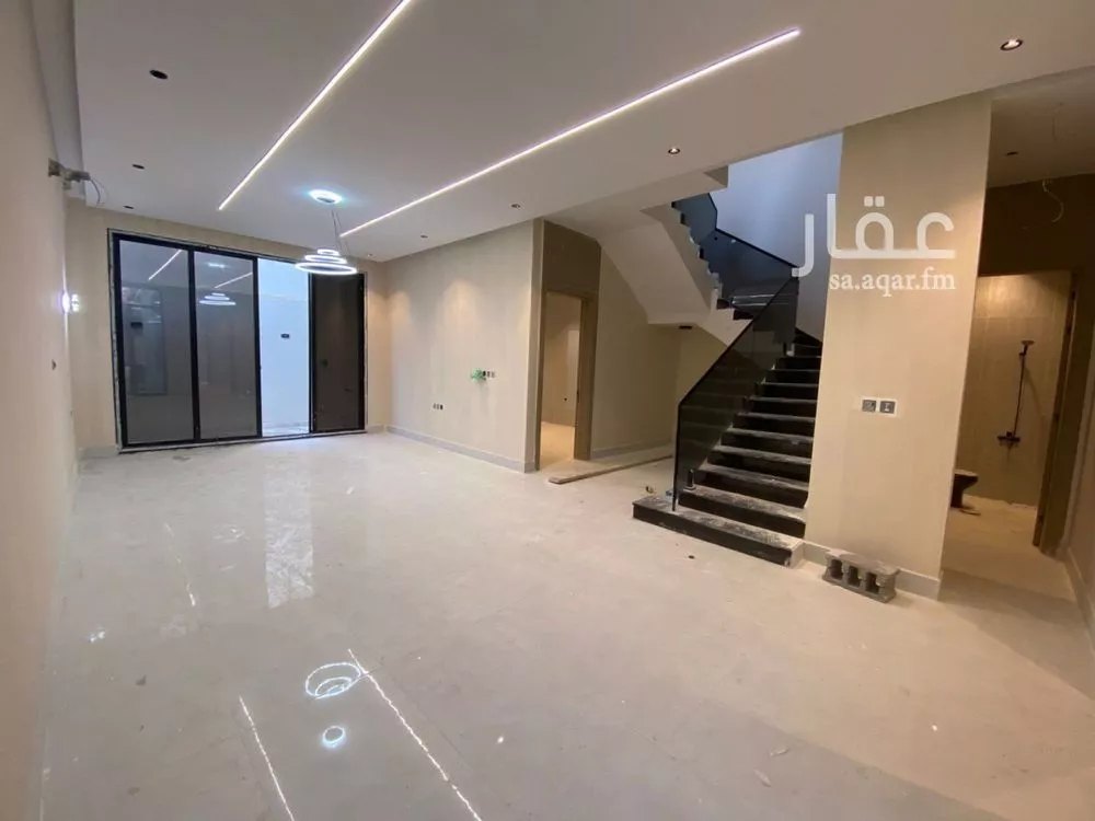 9 bedroom villa in As Sawari 2