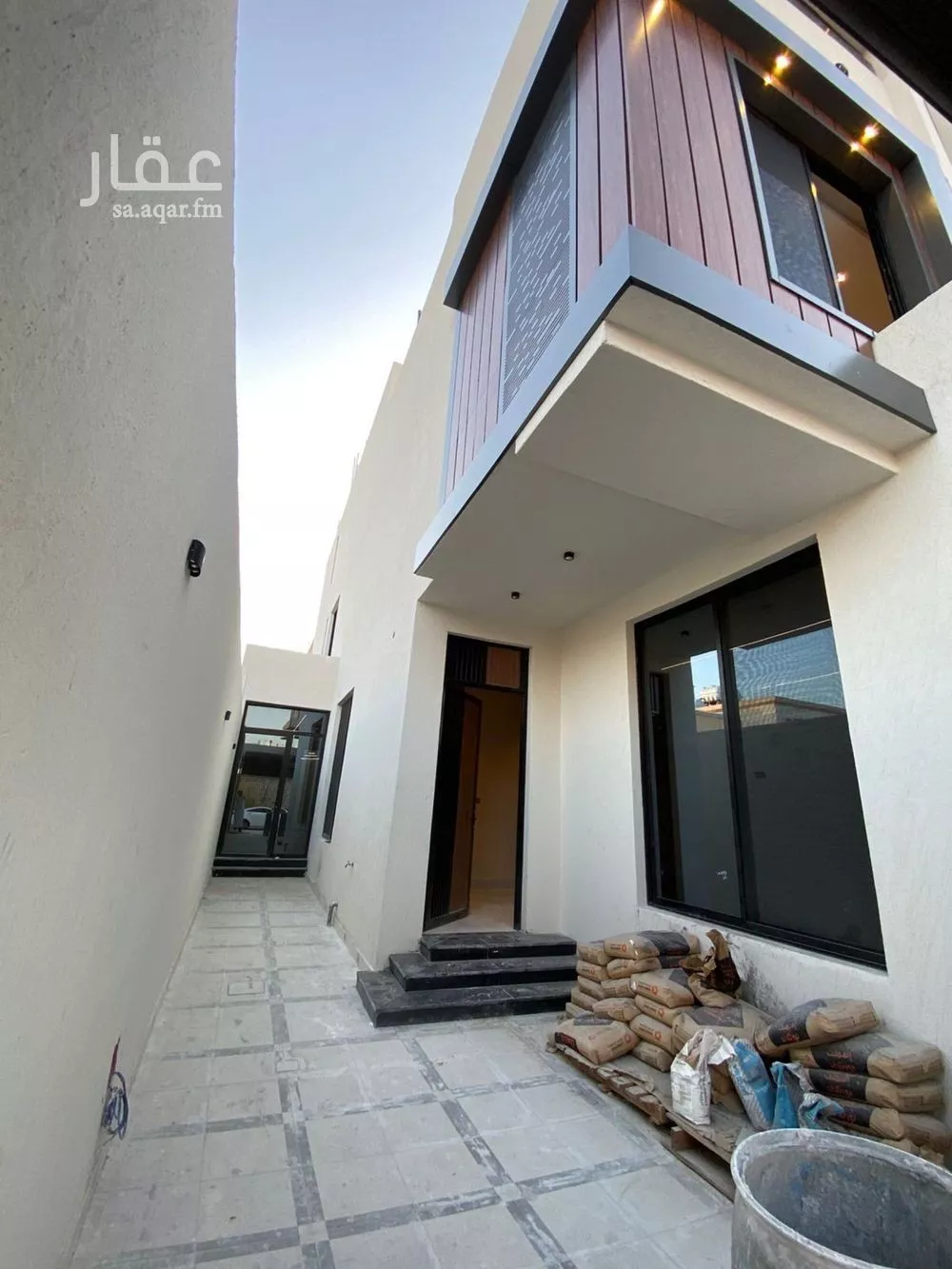 9 bedroom villa in As Sawari 4