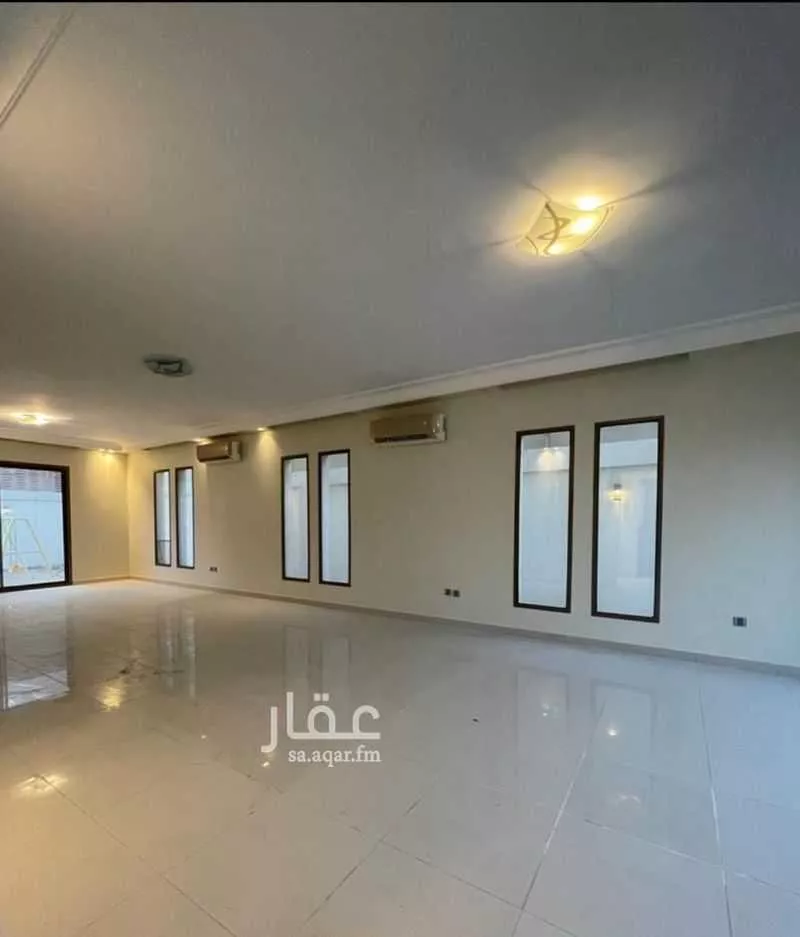 فيلا 6 غرف في الأمواج 3