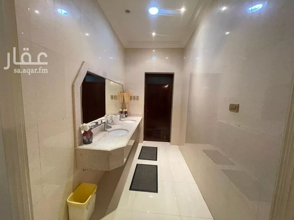 6 bedroom villa in Al Khuzama 11