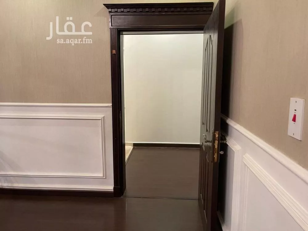6 bedroom villa in Al Khuzama 23