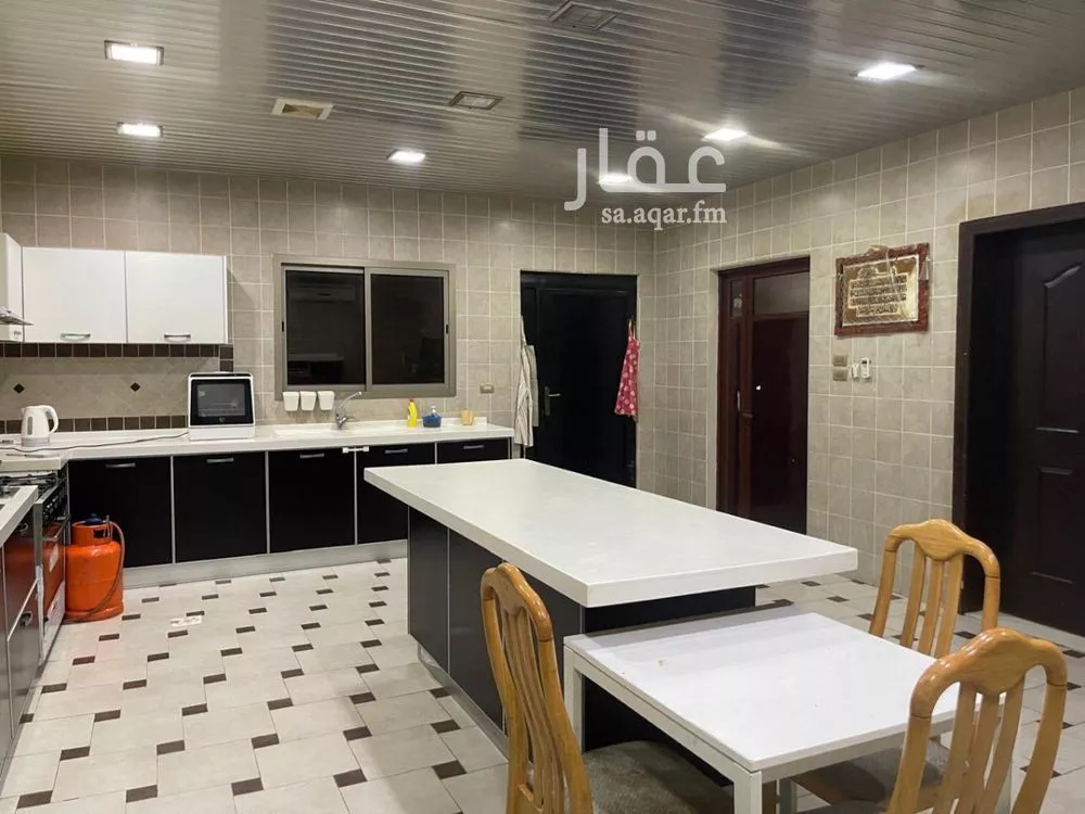 6 bedroom villa in Al Khuzama 7