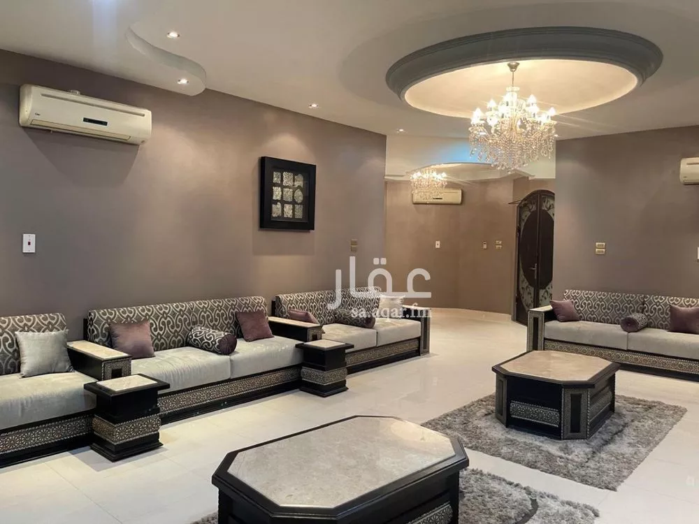 6 bedroom villa in Al Khuzama 8