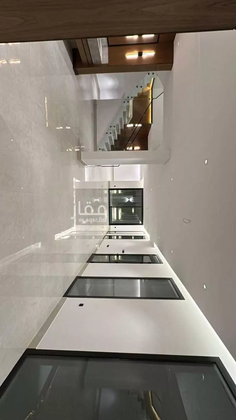 6 bedroom villa in Al Bahr 7