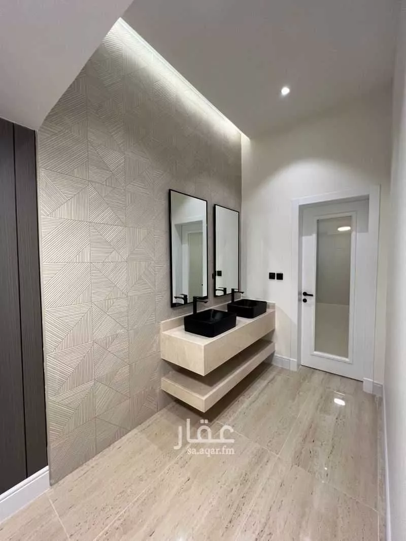 فيلا 7 غرف في البحيرة 14