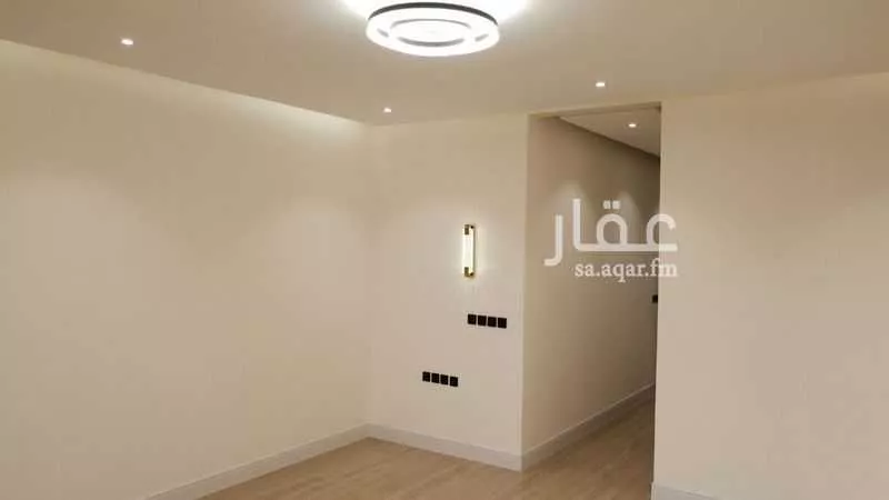 فيلا 7 غرف في البحيرة 25
