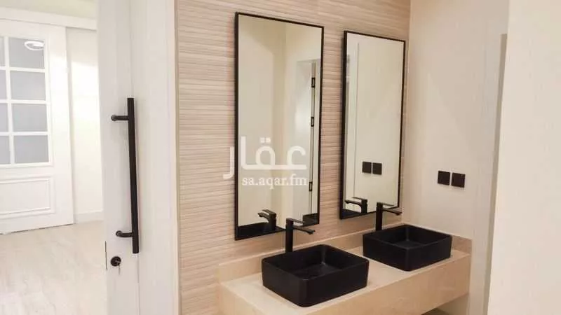 فيلا 7 غرف في البحيرة 7