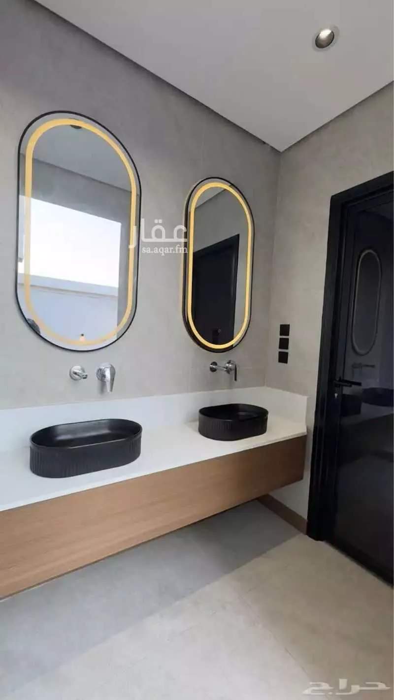 7 bedroom villa in Al Lulu 4