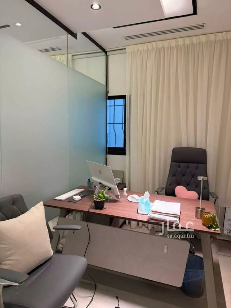 2 bedroom office in At Taawon, Riyadh 8