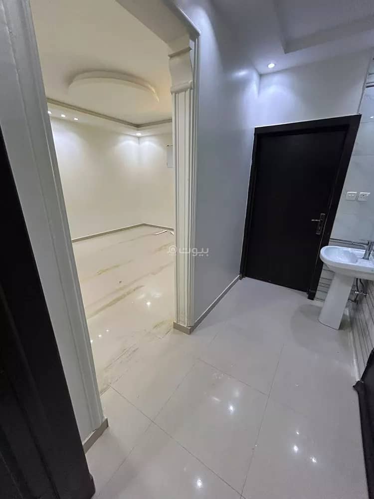 3 bedroom apartment in Al Awali, Riyadh 5