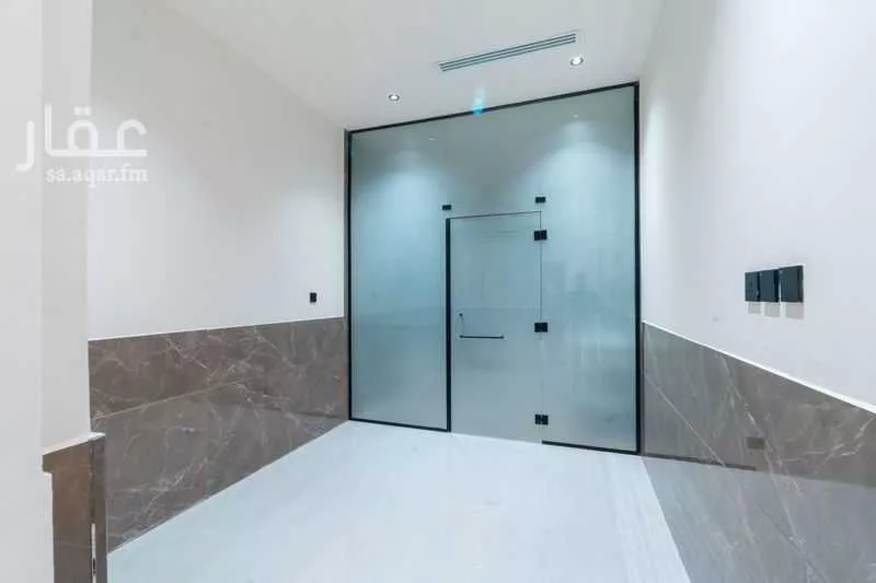7 bedroom villa in Al Bahr 5