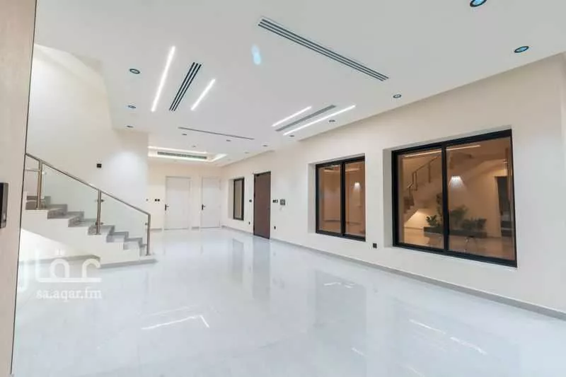 7 bedroom villa in Al Bahr 6