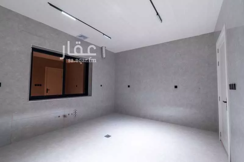 7 bedroom villa in Al Bahr 8