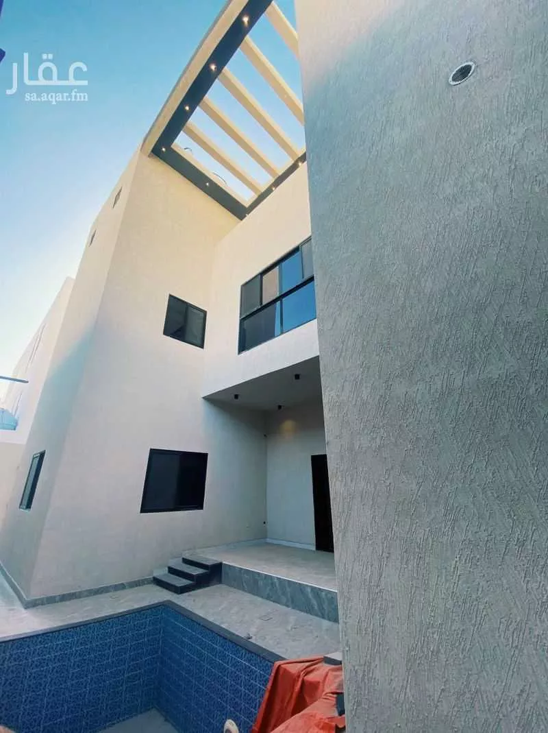 7 bedroom villa in As Sawari 27