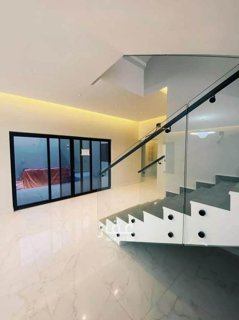 7 bedroom villa in As Sawari 5