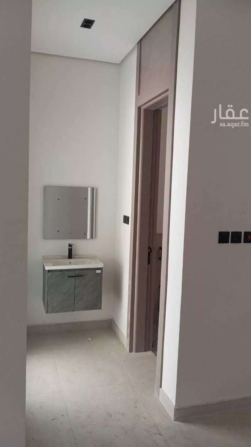 3 bedroom duplex in Ar Rakah Al Janubiyah 4