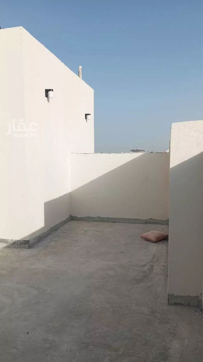 3 bedroom duplex in Ar Rakah Al Janubiyah 7