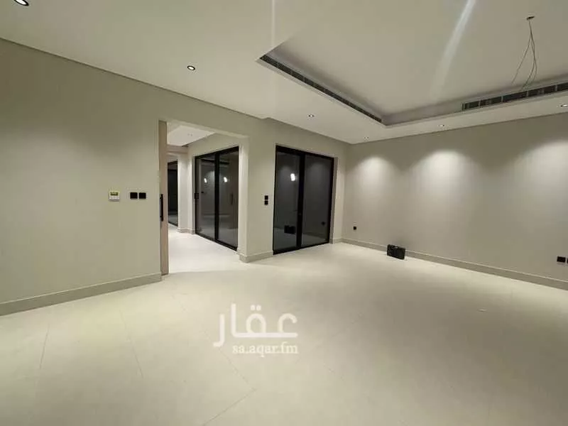 فيلا 6 غرف في البحر 15