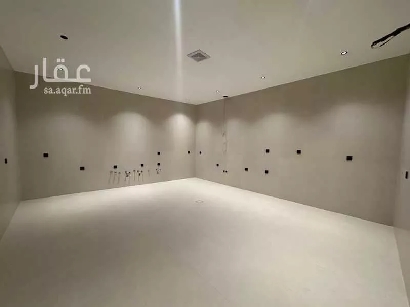 فيلا 6 غرف في البحر 21