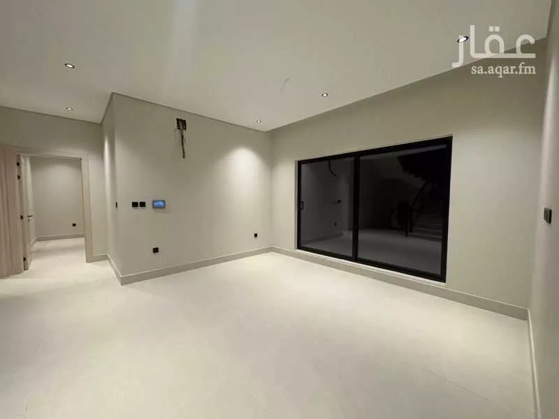 فيلا 6 غرف في البحر 9