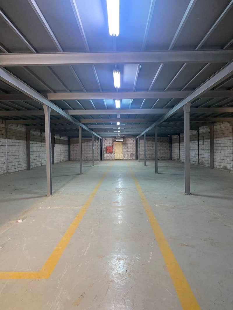 warehouse in Al Sulay, Riyadh 4