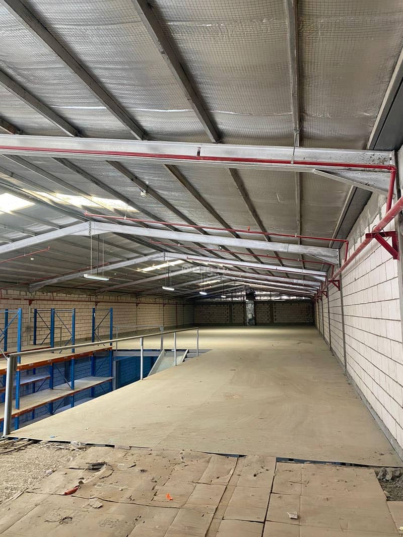 warehouse in Al Sulay, Riyadh 6