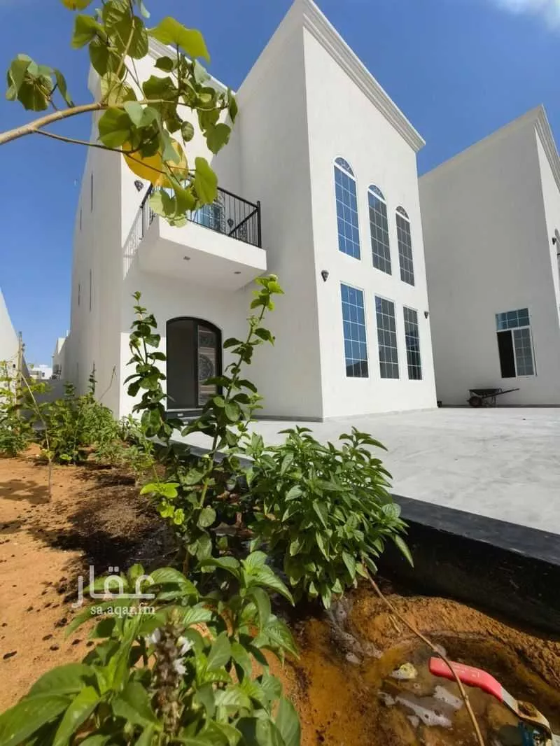 6 bedroom villa in Al Lulu 2