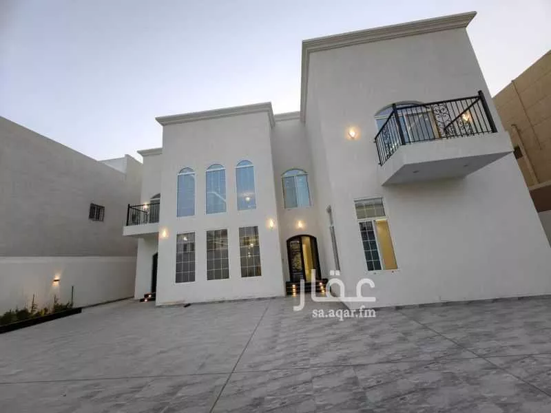 6 bedroom villa in Al Lulu 3