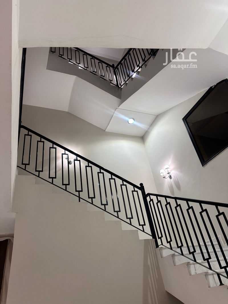 فيلا 5 غرف في الصواري 17