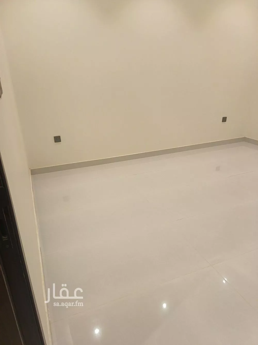 فيلا 5 غرف في الصواري 12