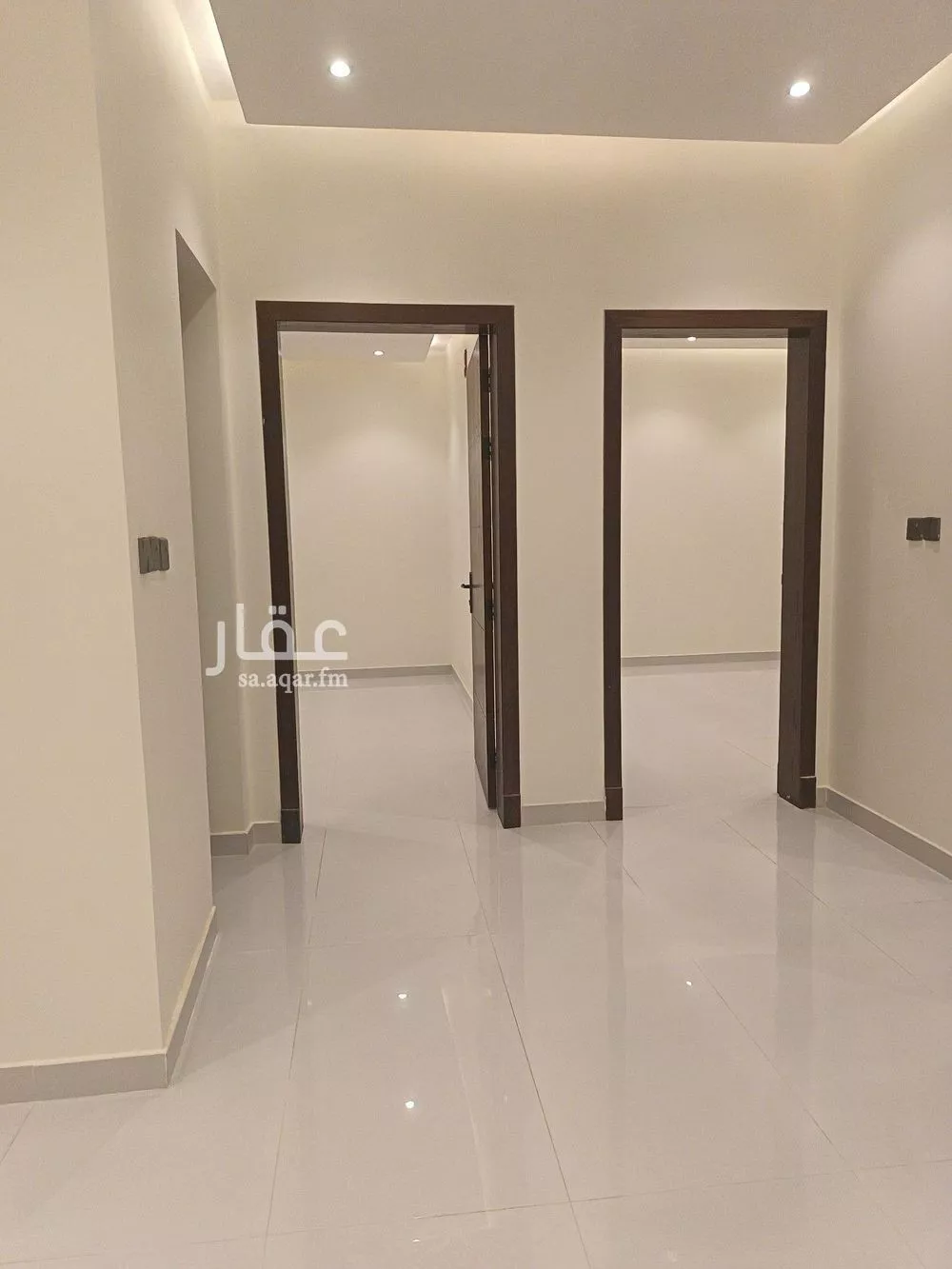 فيلا 5 غرف في الصواري 20