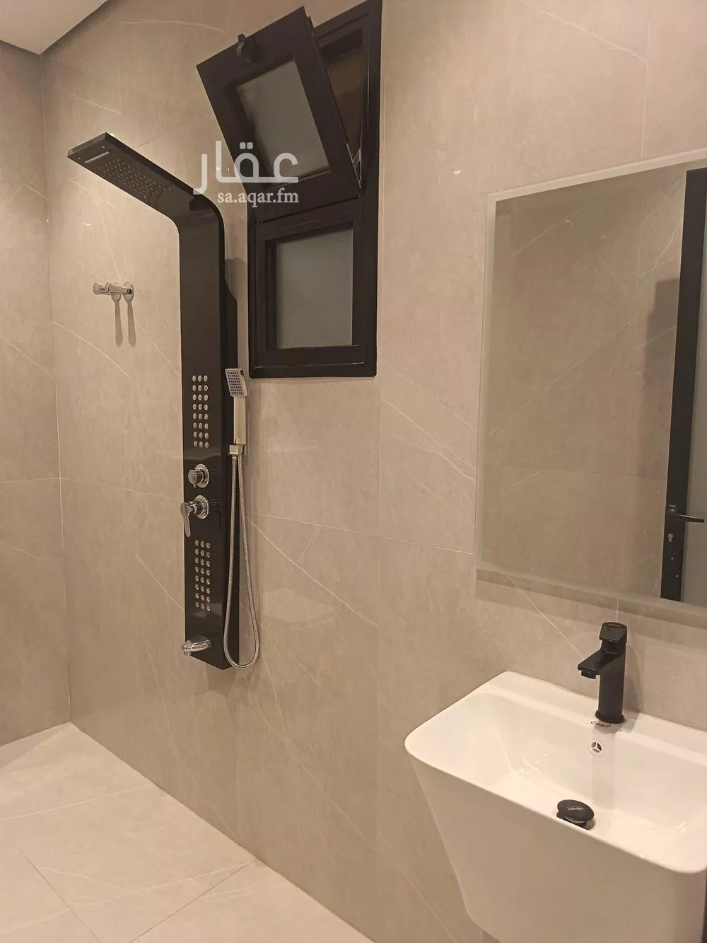 فيلا 5 غرف في الصواري 28