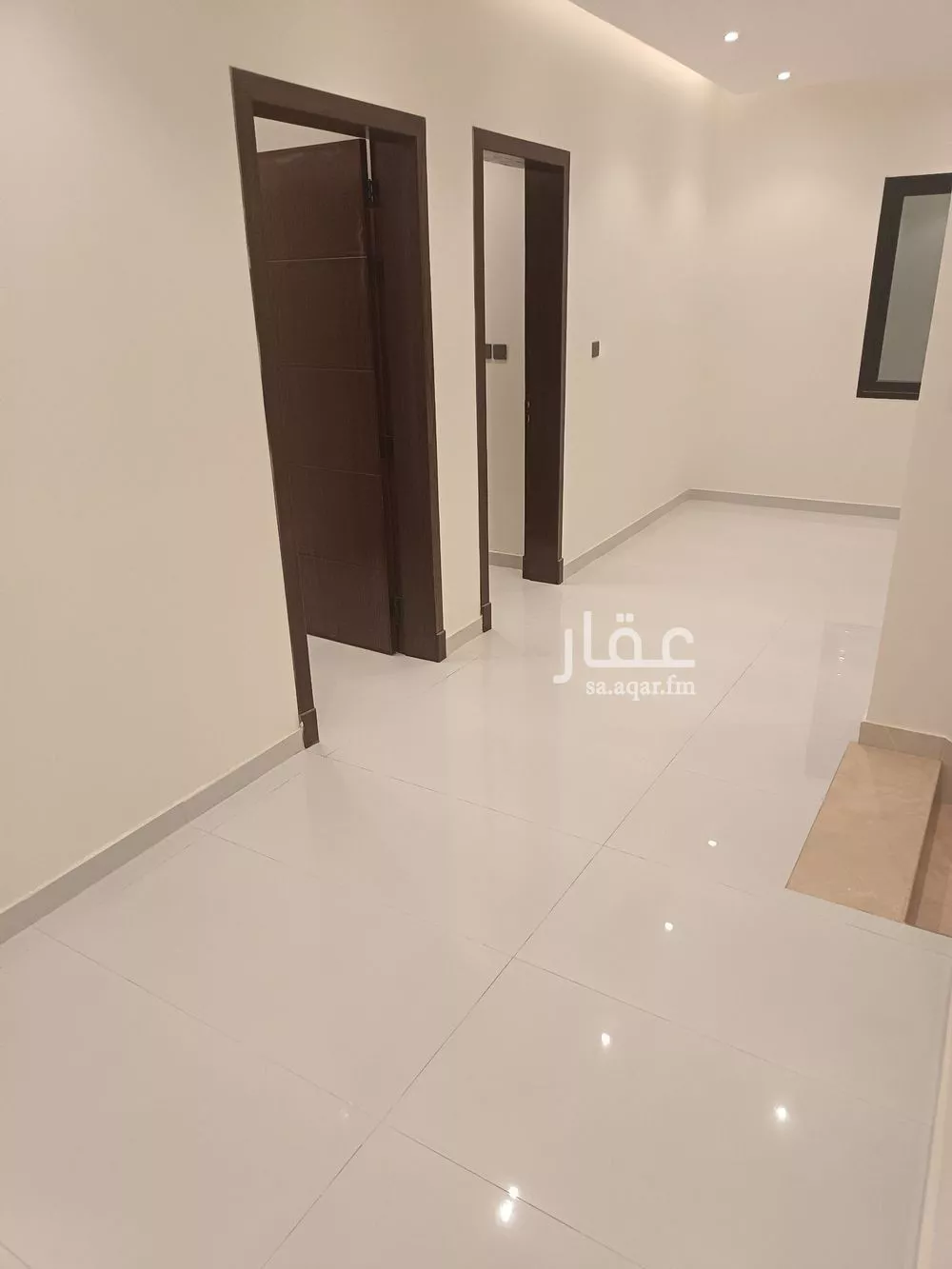 فيلا 5 غرف في الصواري 8