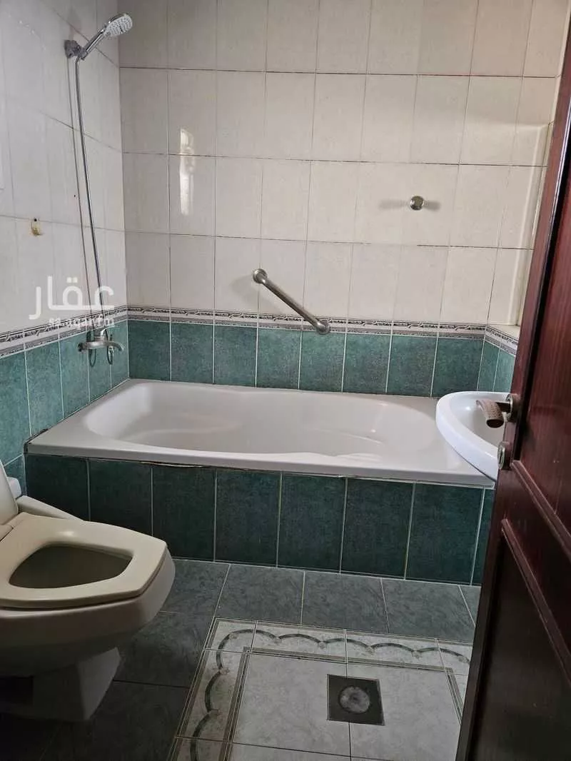 7 bedroom villa in Ar Rakah Al Janubiyah 5