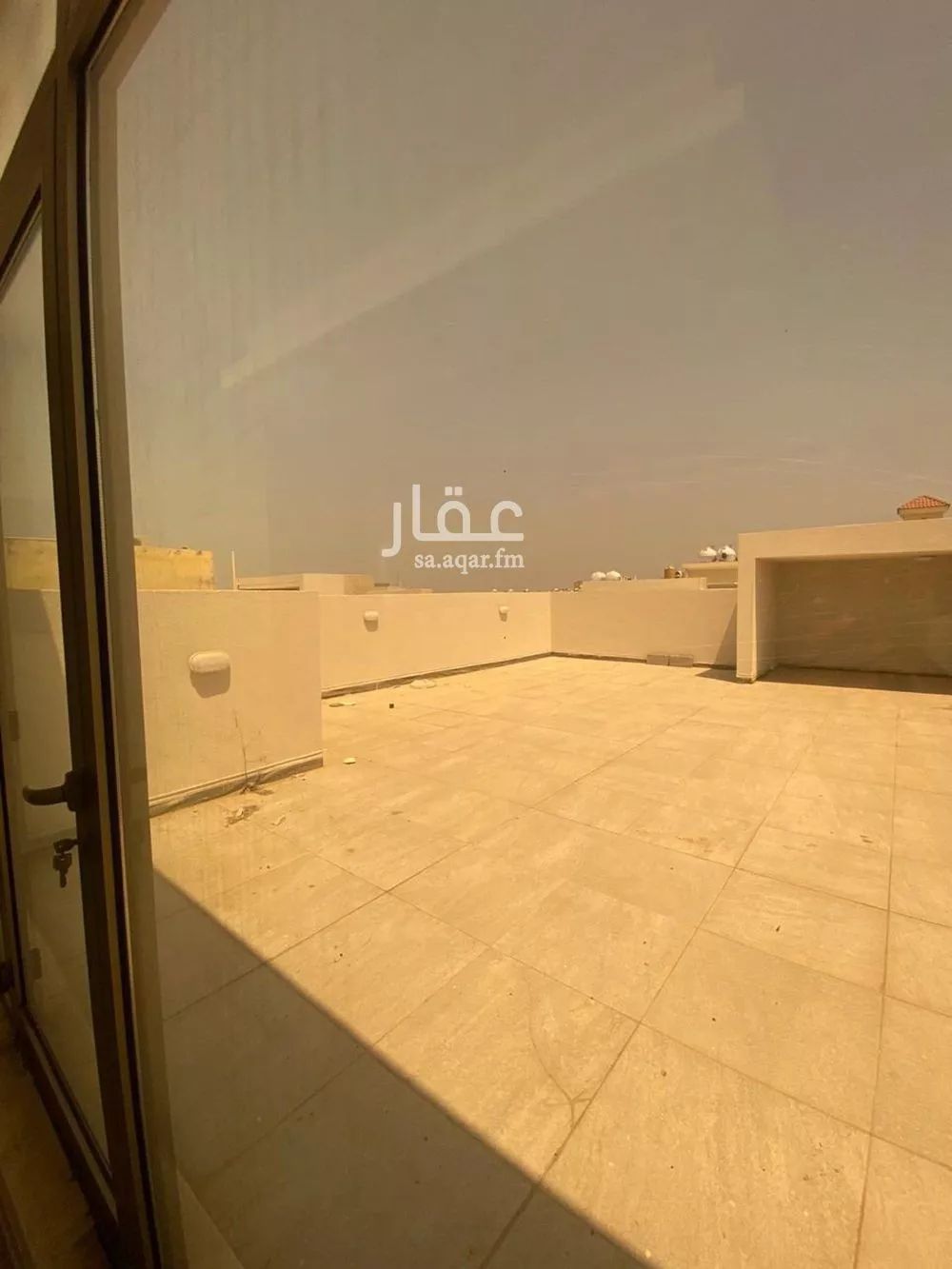 فيلا 8 غرف في البحيرة 17