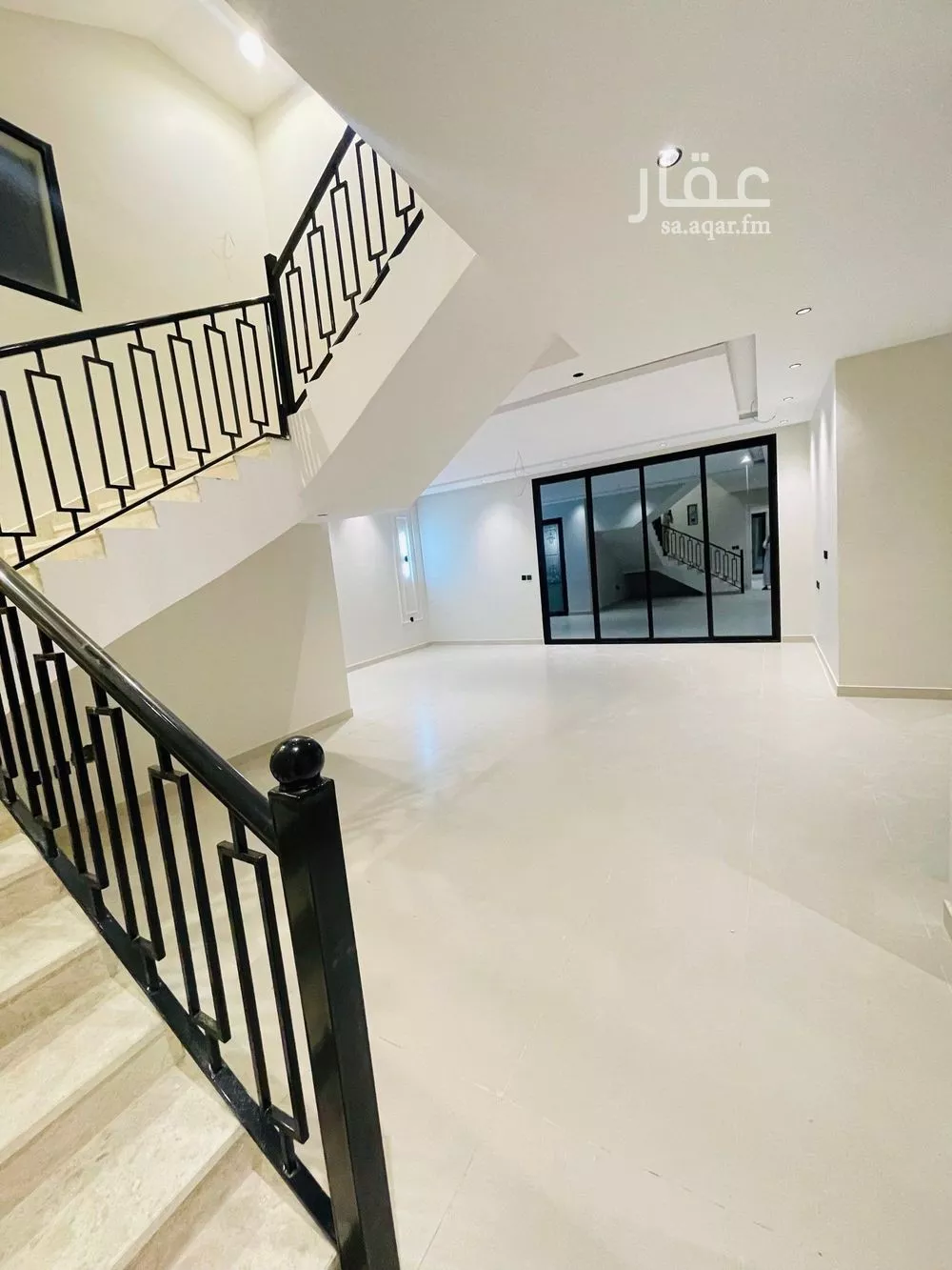 6 bedroom villa in As Sawari 3