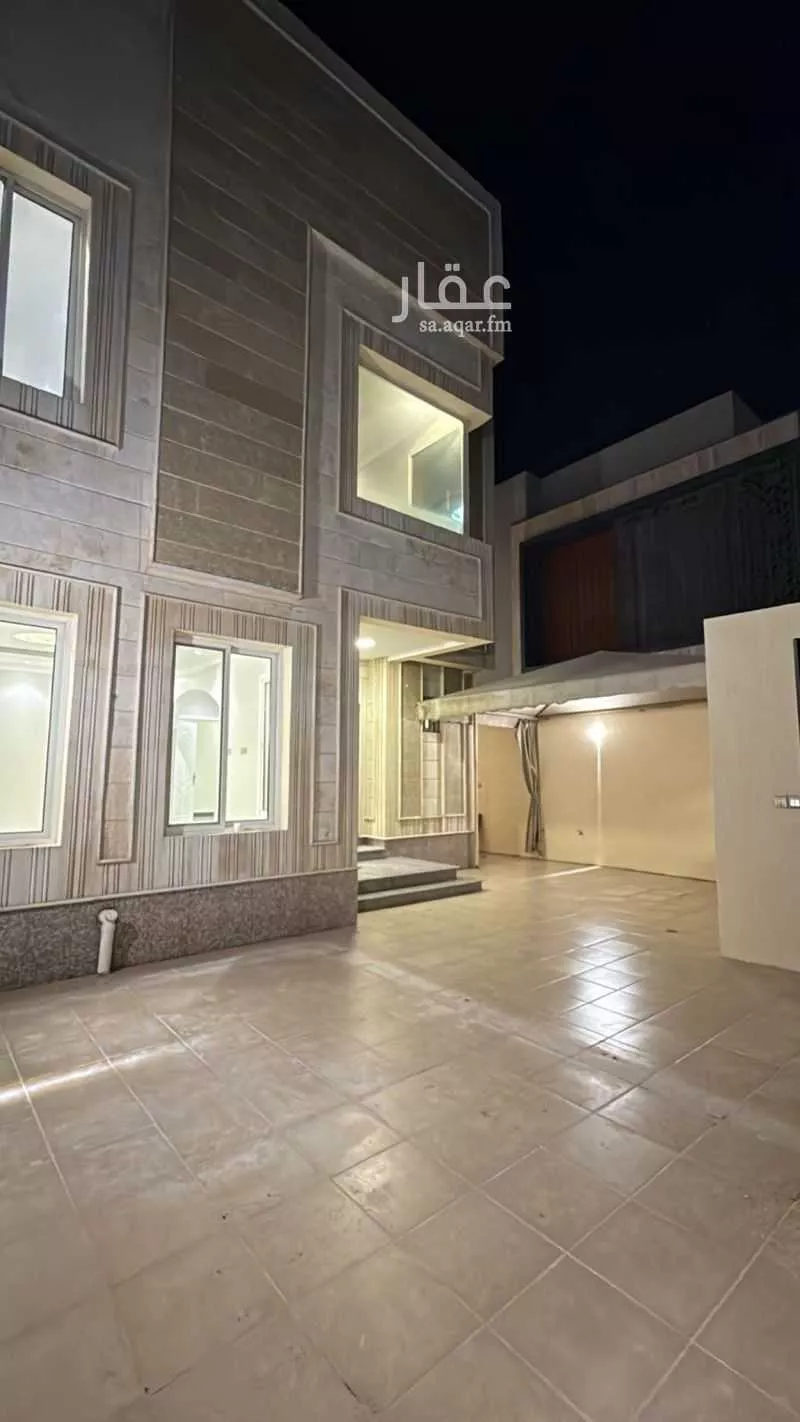 4 bedroom villa in At Tahliyah 6