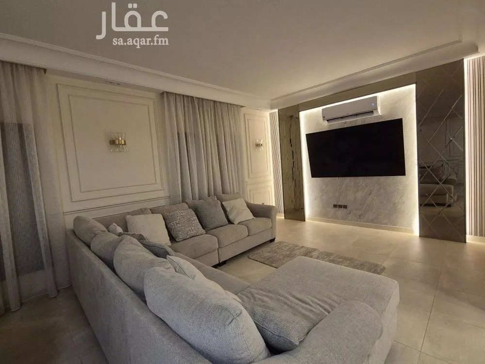 فيلا 6 غرف في البحيرة 8