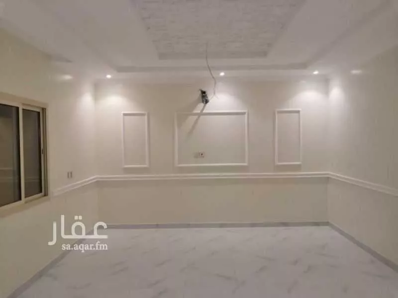 فيلا 9 غرف في الصواري 15