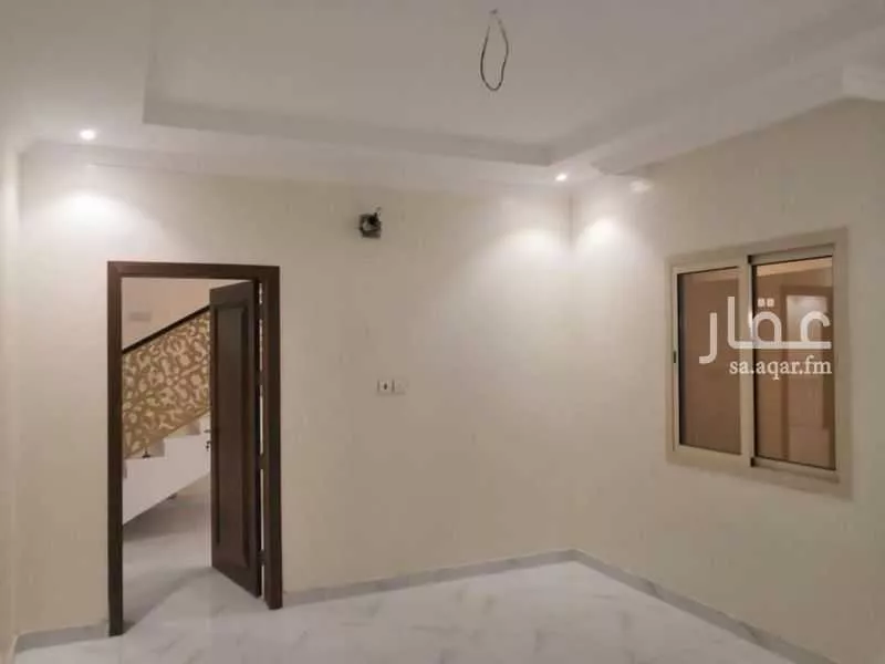فيلا 9 غرف في الصواري 16