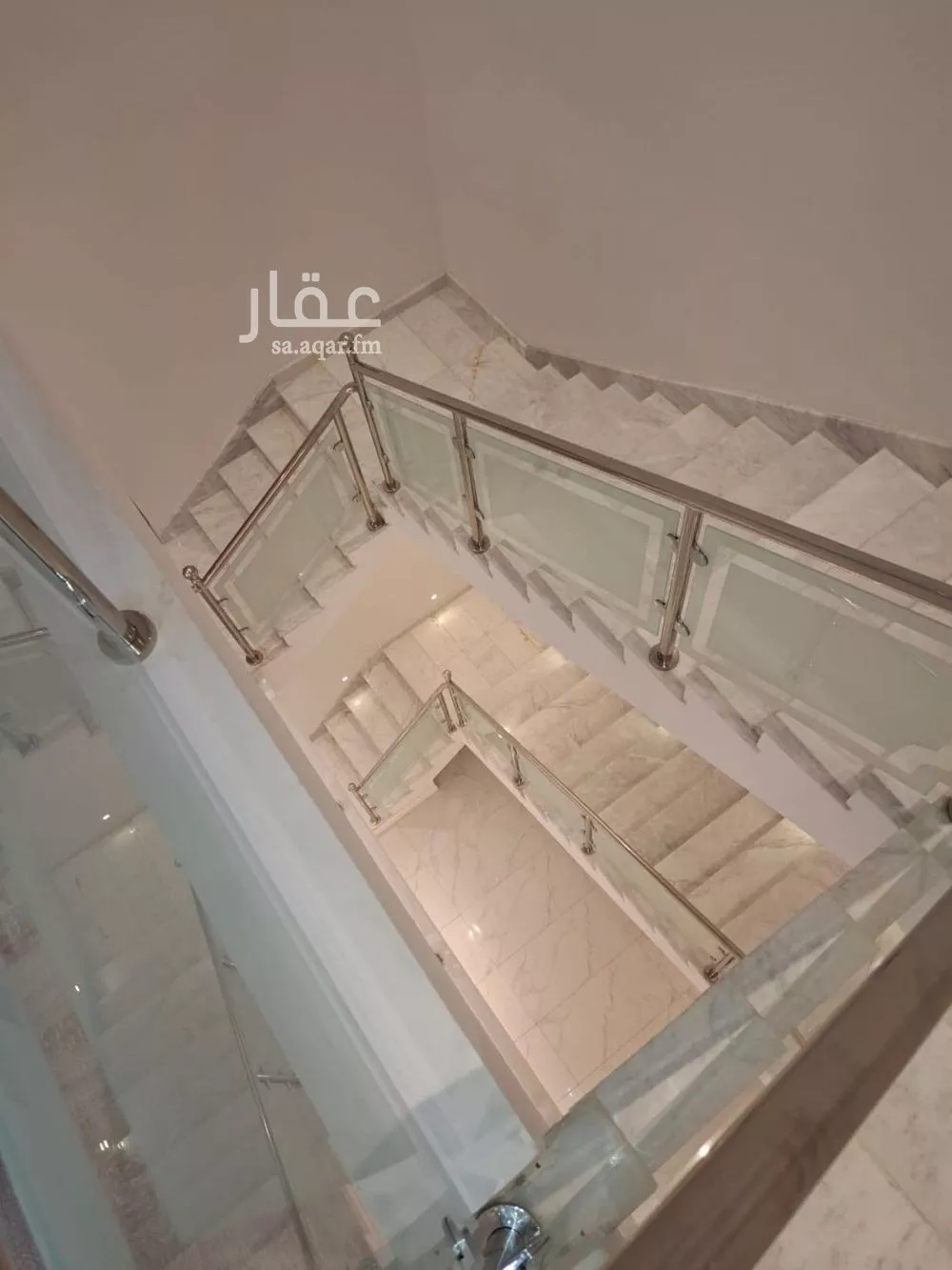 8 bedroom villa in Al Buhairah 3