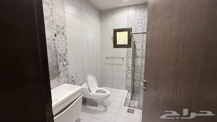 4 bedroom villa in At Tahliyah, Eastern Province 4