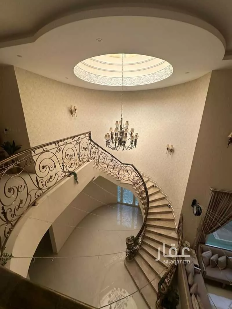 7 bedroom villa in As Sawari 16