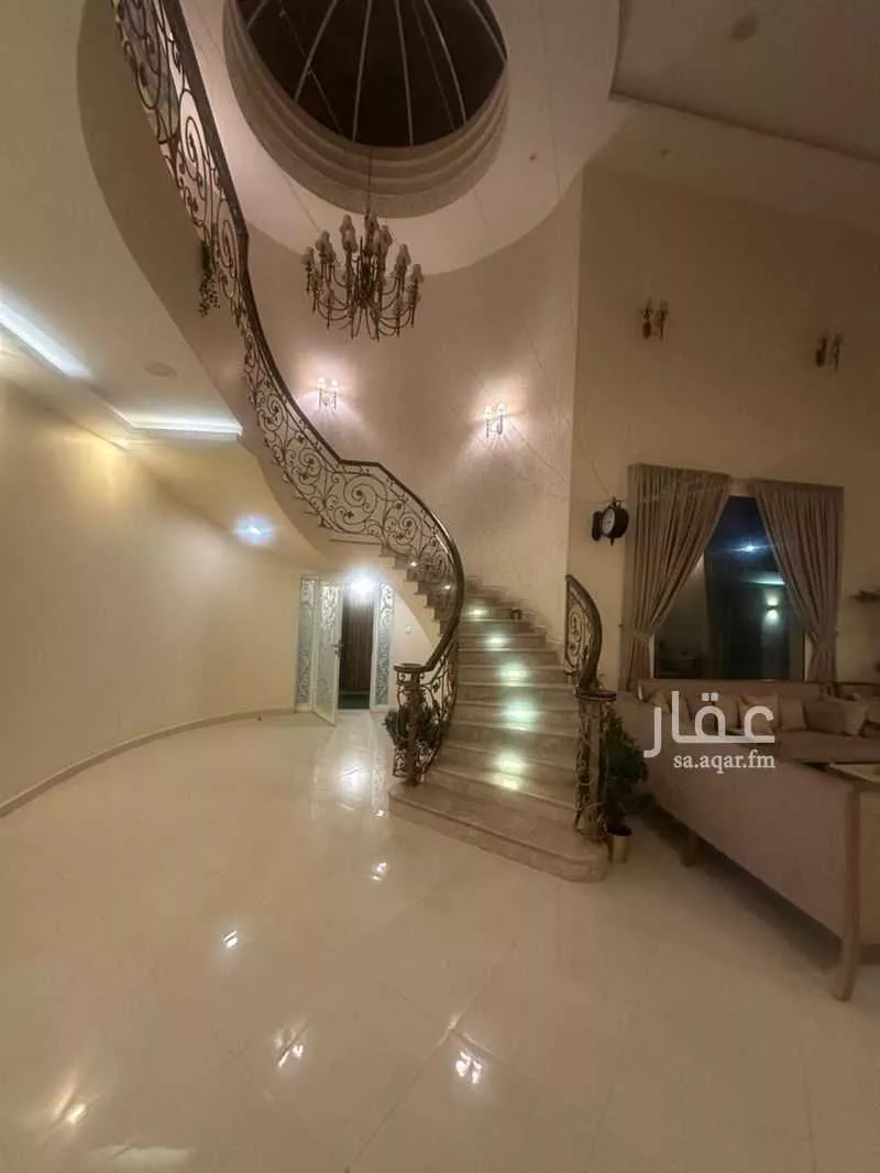 7 bedroom villa in As Sawari 19