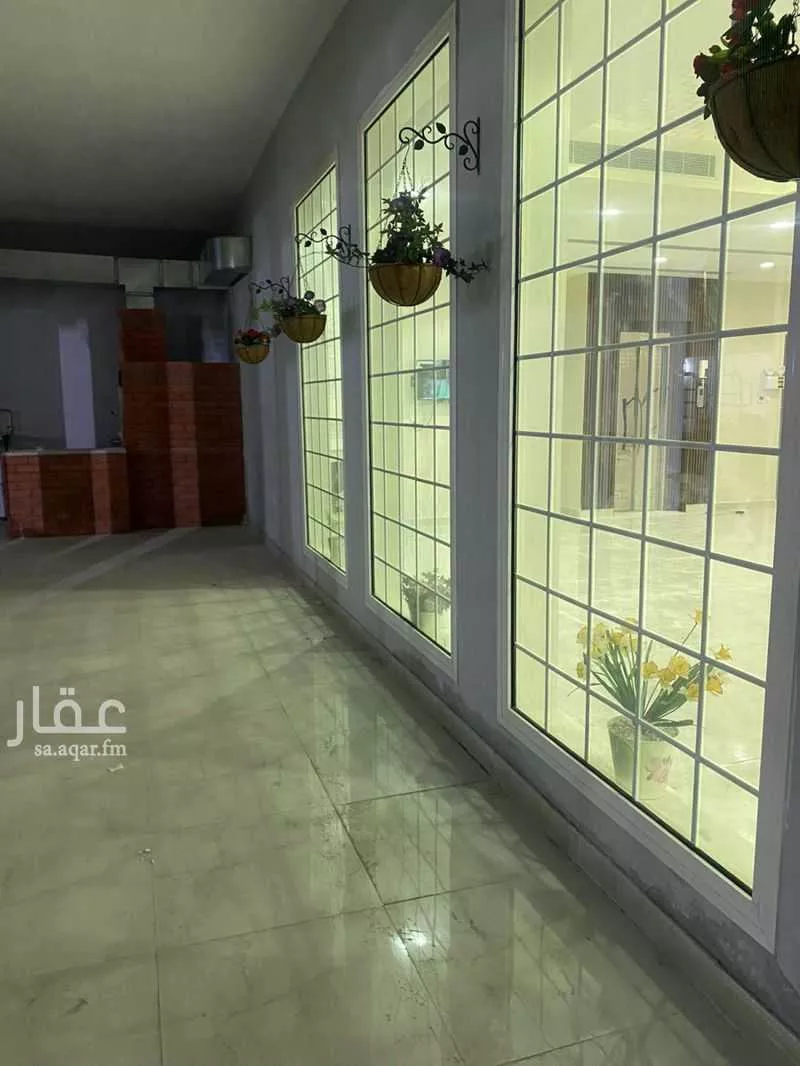 5 bedroom apartment in Al Buhairah 4