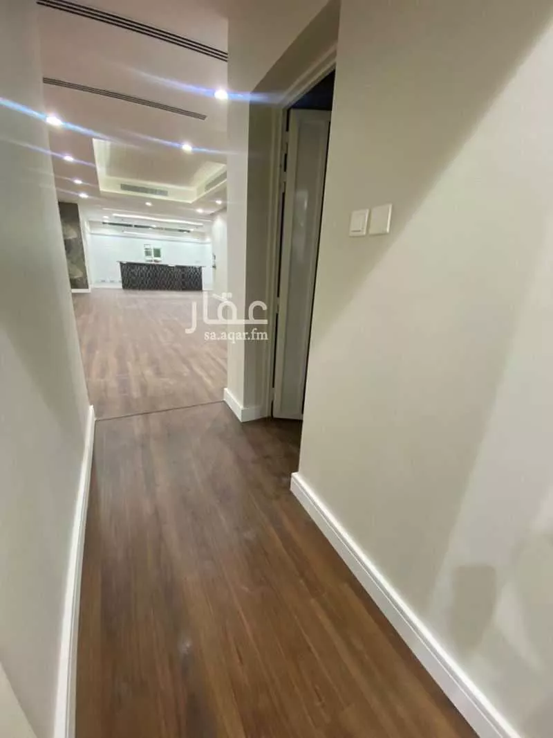 5 bedroom apartment in Al Buhairah 9