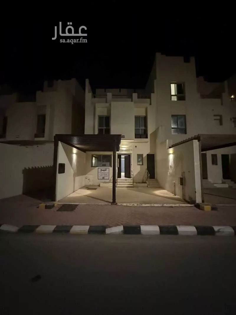 5 bedroom villa in Al Murjan 4