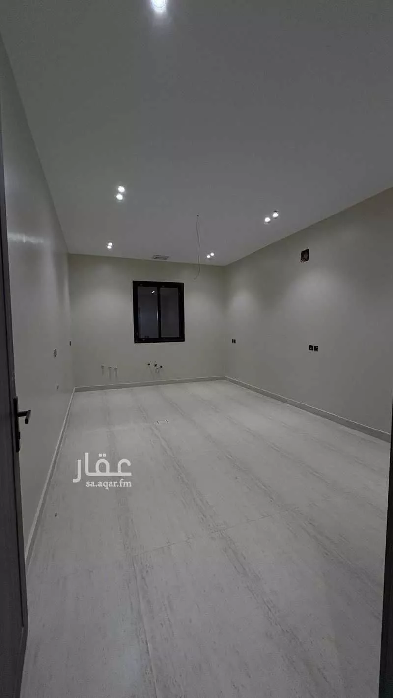 6 bedroom villa in At Tahliyah, Eastern Province 11