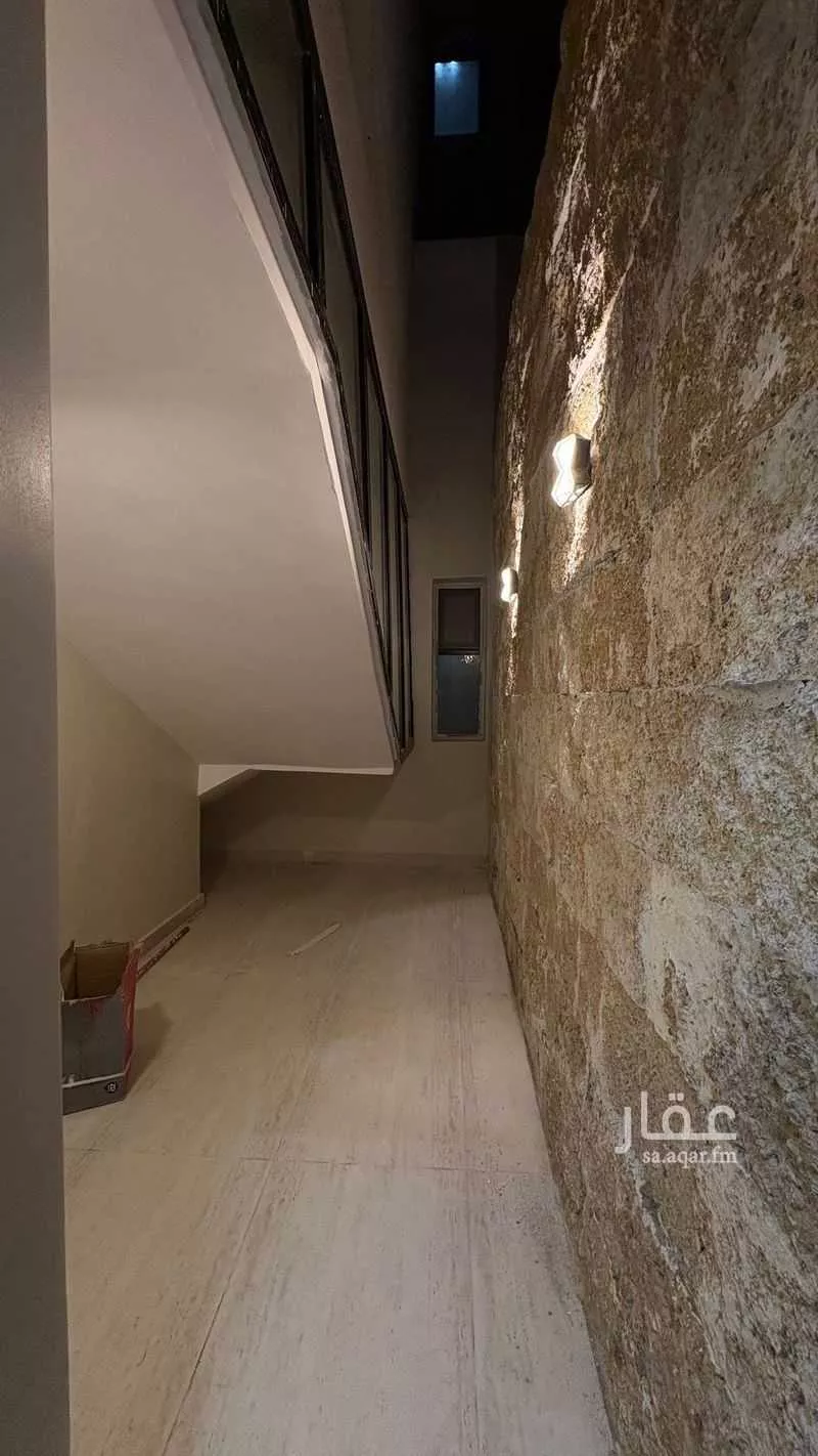 6 bedroom villa in At Tahliyah, Eastern Province 17